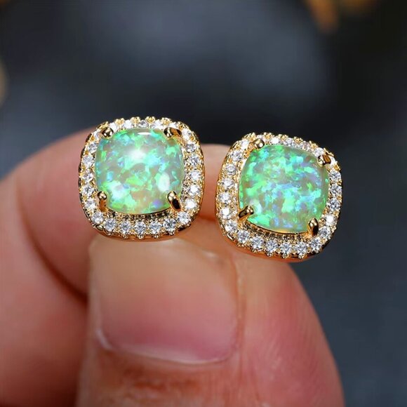 NEW 18k Gold Green Opal Diamond Earrings Cushion Cut Stud Earrings - Picture 1 of 4